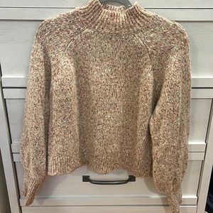 Size small lush sweater. Balloon style sleeves. Worn about 3 times.